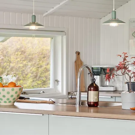Guthmund Holiday home *