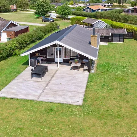 Holiday home Guthmund - 400m From The Sea By Interhome