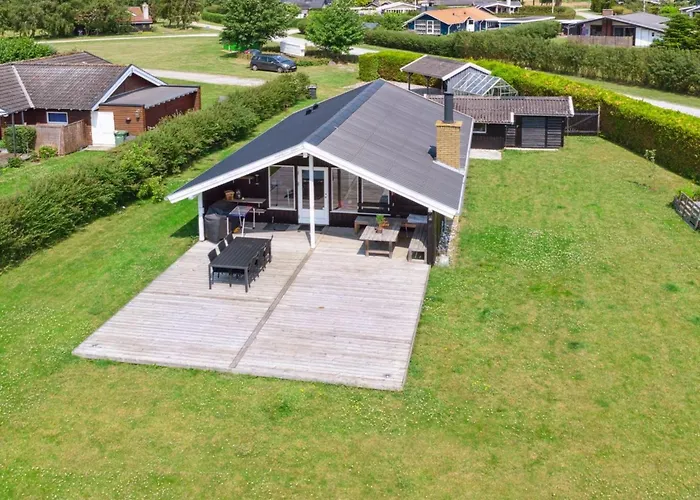 Сasa de vacaciones Guthmund - 400m From The Sea By Interhome